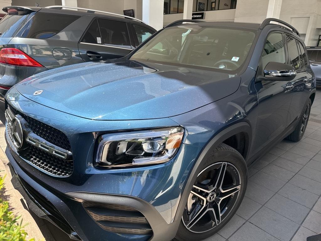used 2023 Mercedes-Benz GLB 250 car, priced at $33,900