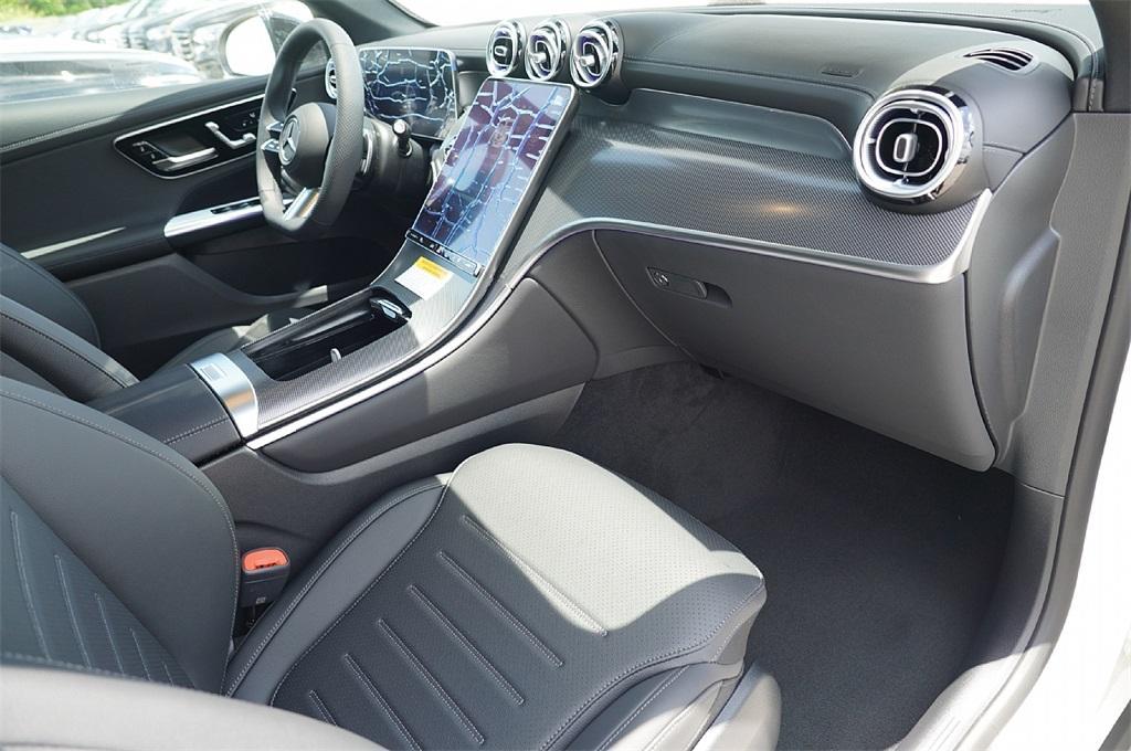 new 2025 Mercedes-Benz GLC 300 car, priced at $54,350