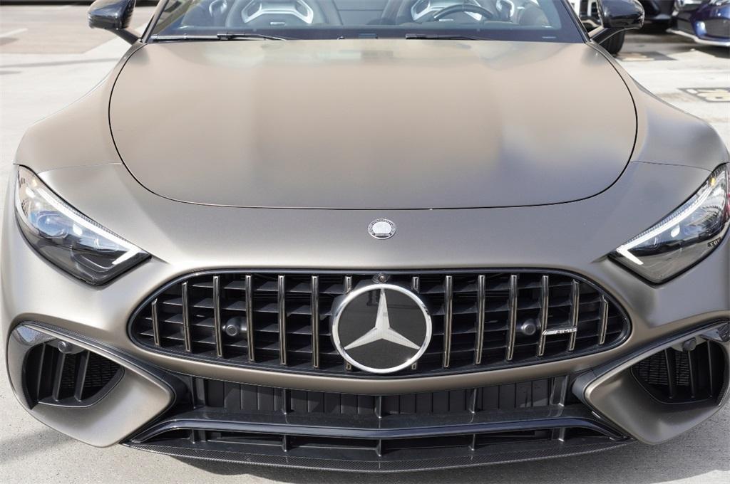 new 2025 Mercedes-Benz AMG SL 63 car, priced at $231,865