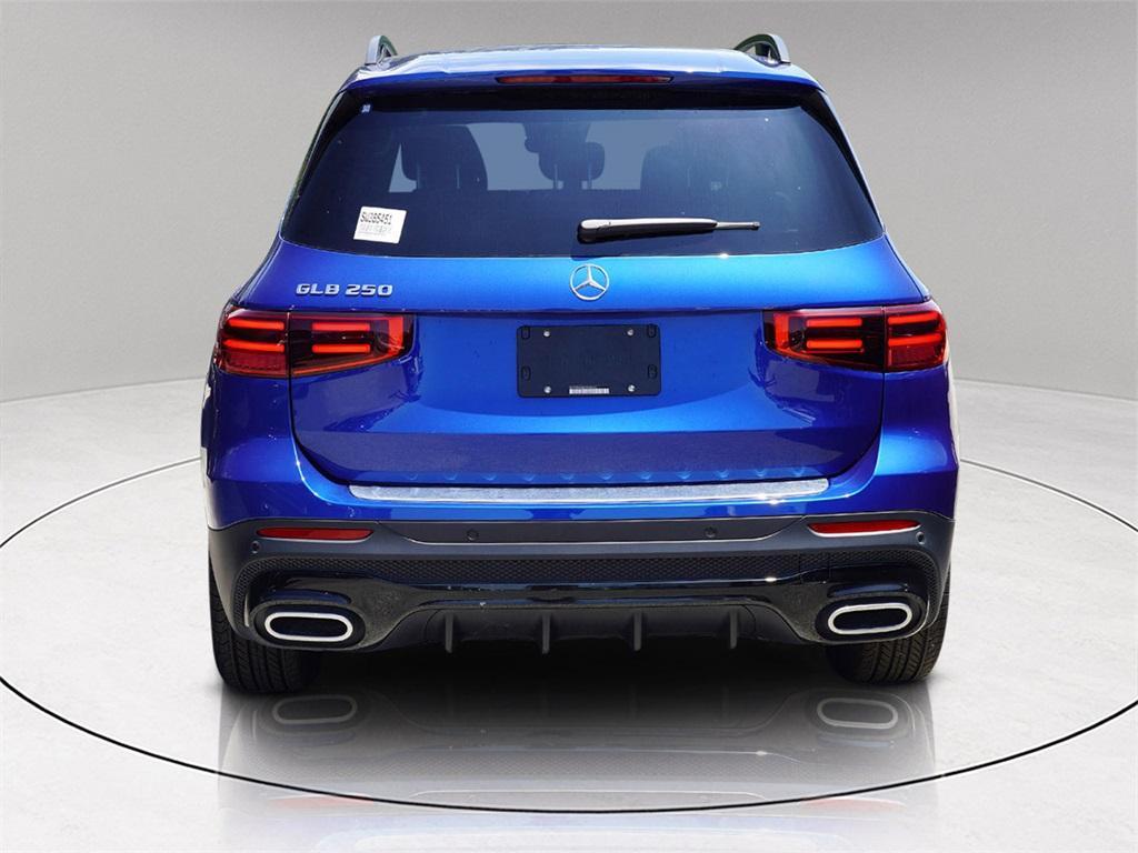 new 2025 Mercedes-Benz GLB 250 car, priced at $47,247