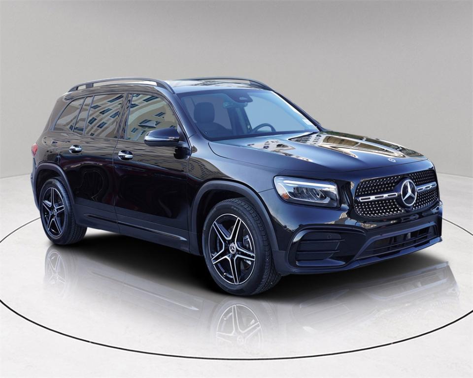 used 2024 Mercedes-Benz GLB 250 car, priced at $51,900