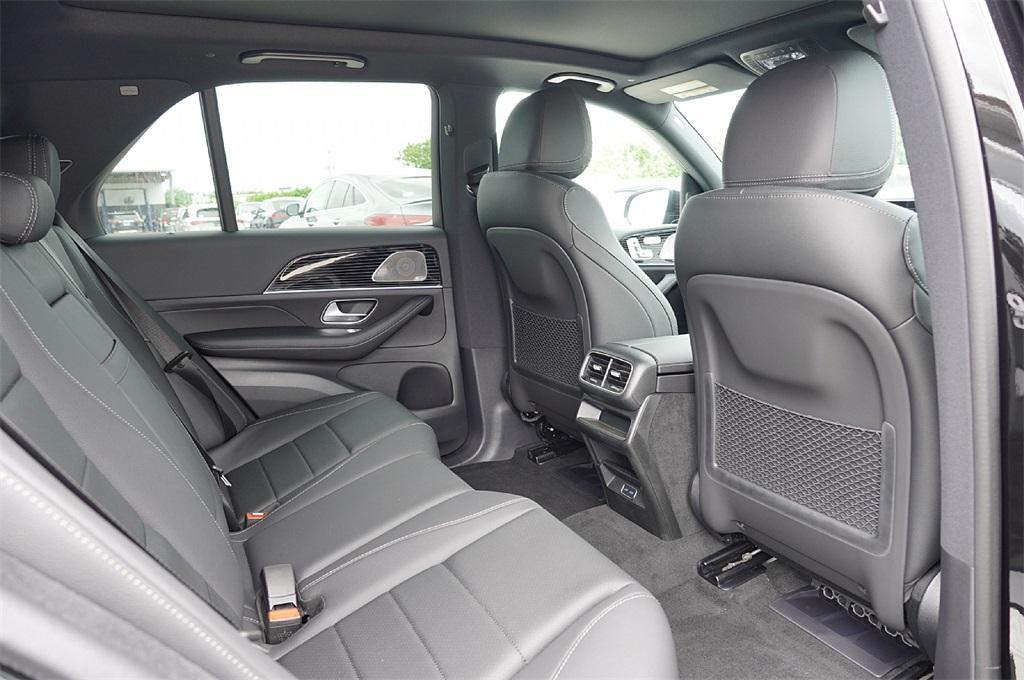 new 2026 Mercedes-Benz GLE 450 car, priced at $73,500