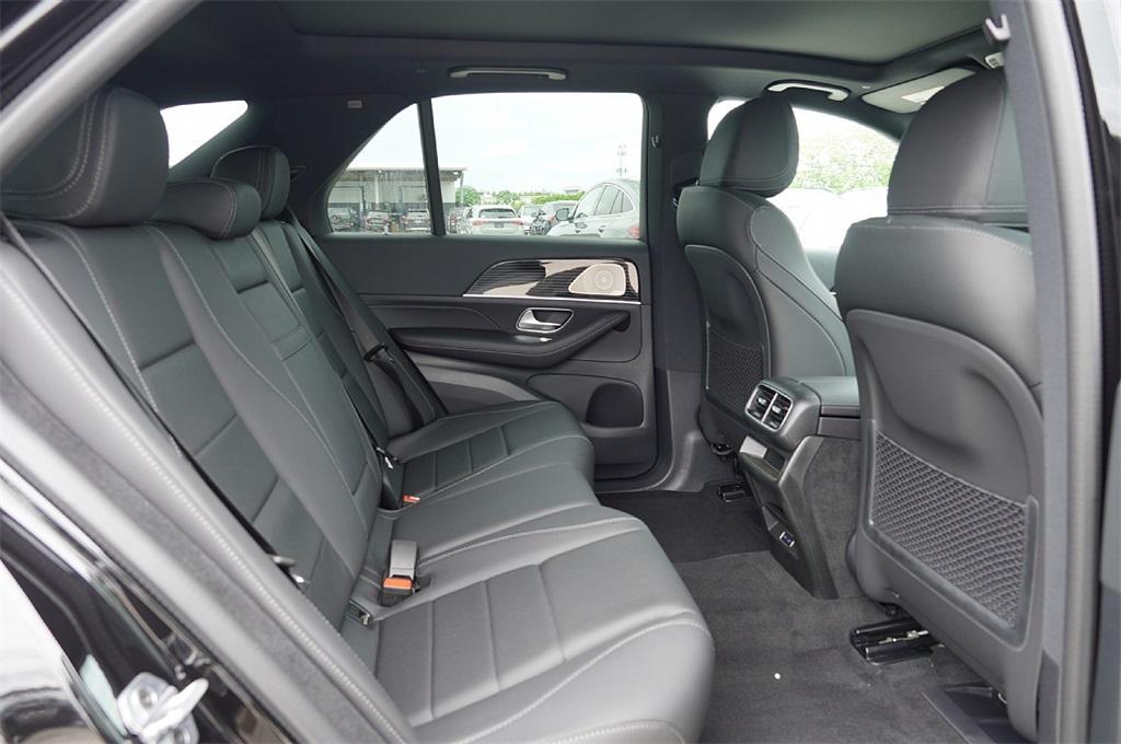 new 2026 Mercedes-Benz GLE 450 car, priced at $73,500