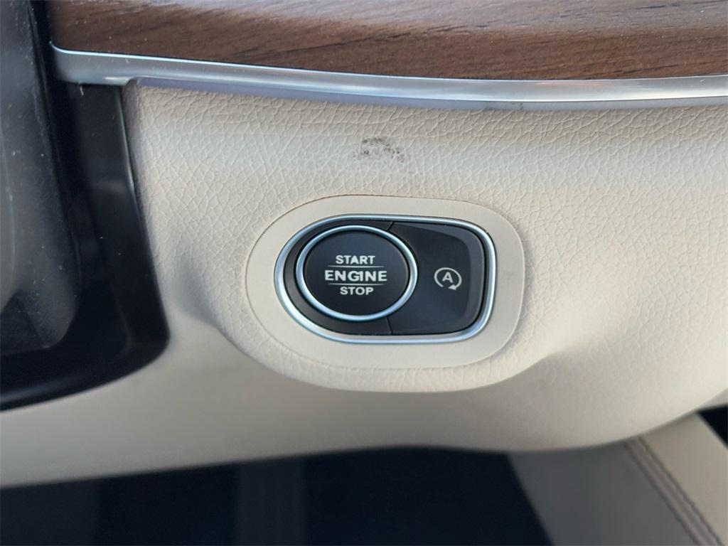 used 2022 Mercedes-Benz GLE 350 car, priced at $46,660