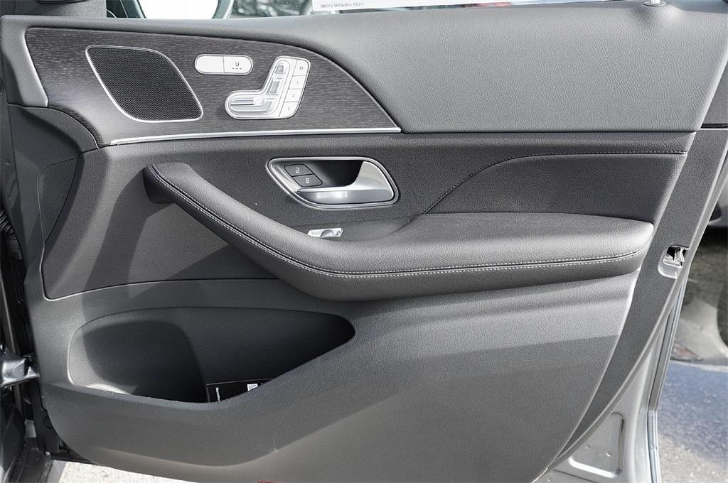 new 2026 Mercedes-Benz GLE 350 car, priced at $64,359