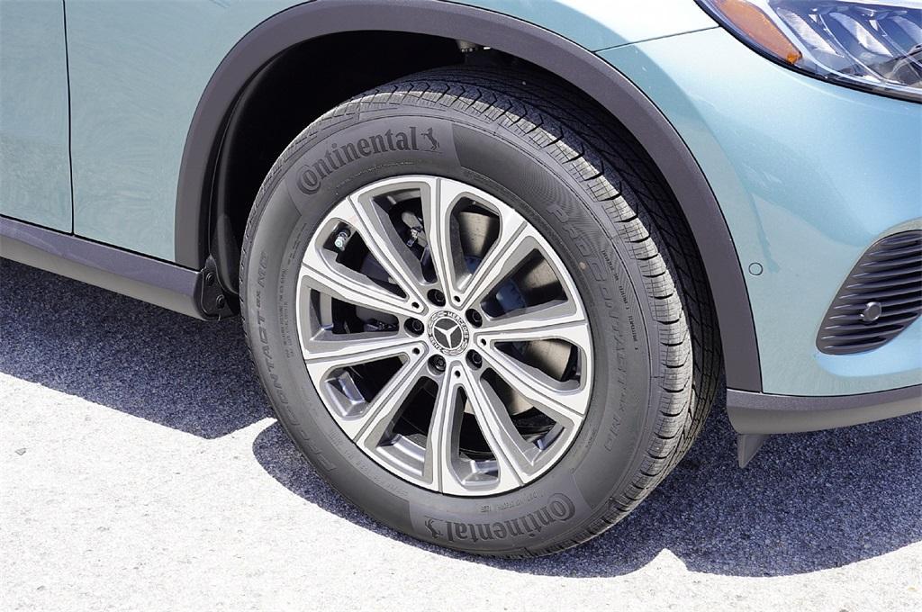 new 2026 Mercedes-Benz GLC 300 car, priced at $50,027