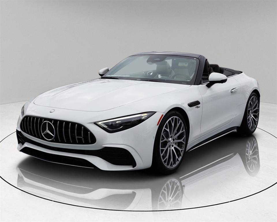 new 2025 Mercedes-Benz AMG SL 43 car, priced at $123,410