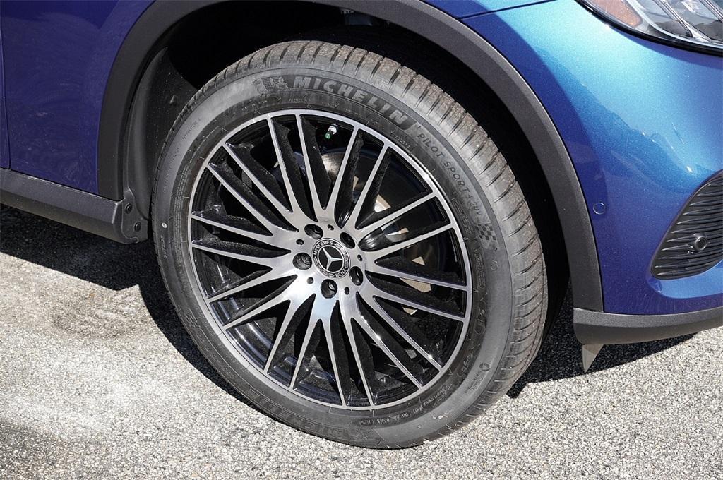 new 2026 Mercedes-Benz GLC 300 car, priced at $48,999