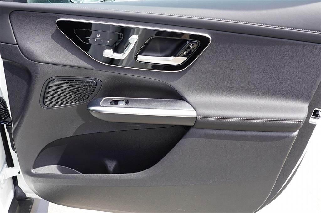 new 2025 Mercedes-Benz GLC 350e car, priced at $61,820