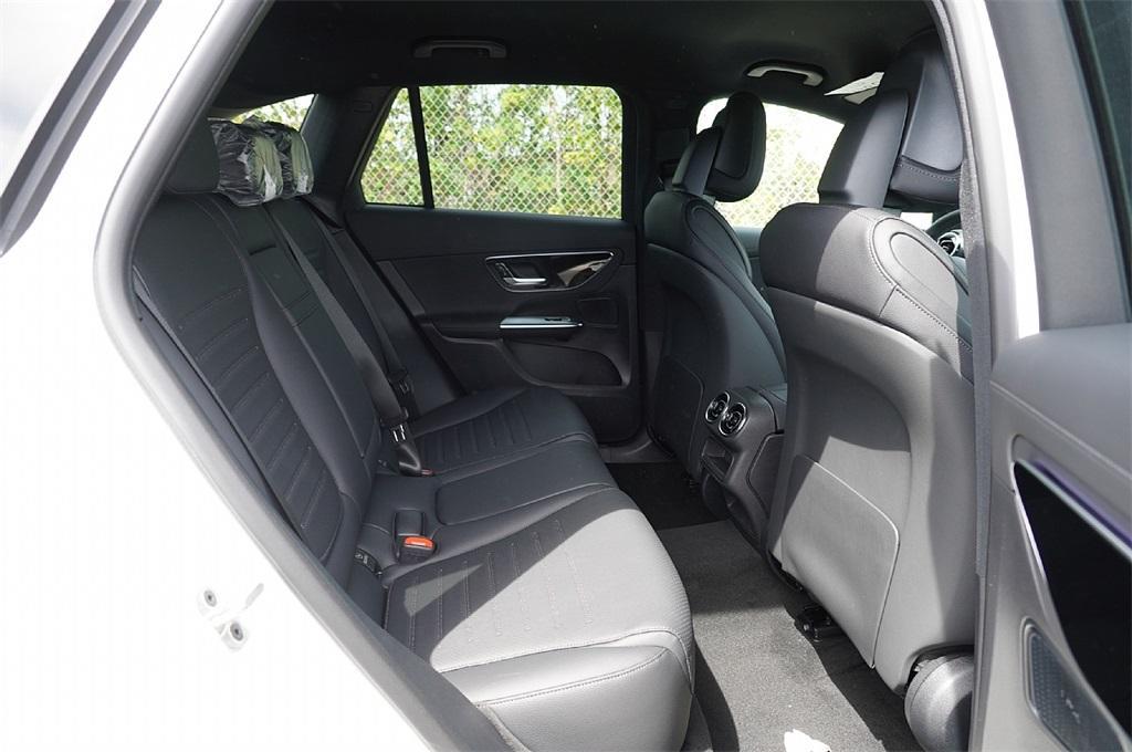 new 2025 Mercedes-Benz GLC 350e car, priced at $61,820