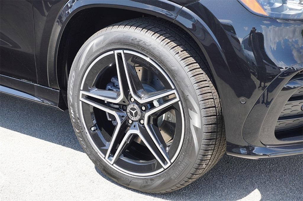 new 2025 Mercedes-Benz GLS 450 car, priced at $87,930