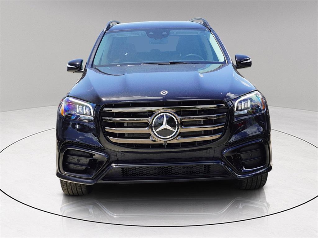 new 2025 Mercedes-Benz GLS 450 car, priced at $87,930