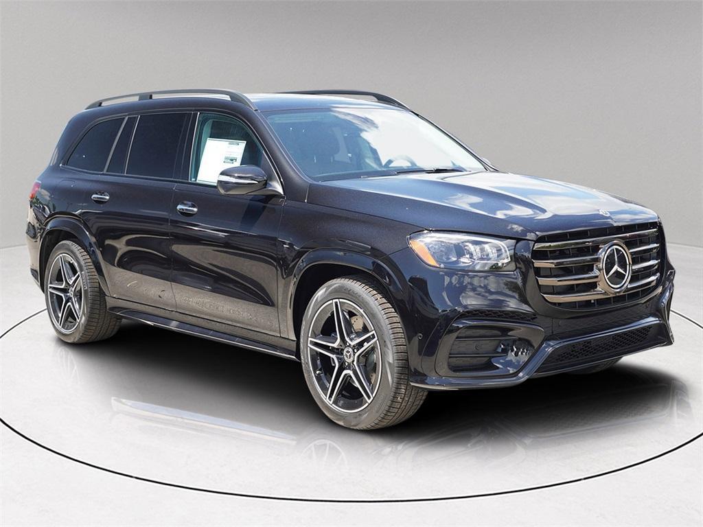 new 2025 Mercedes-Benz GLS 450 car, priced at $87,930