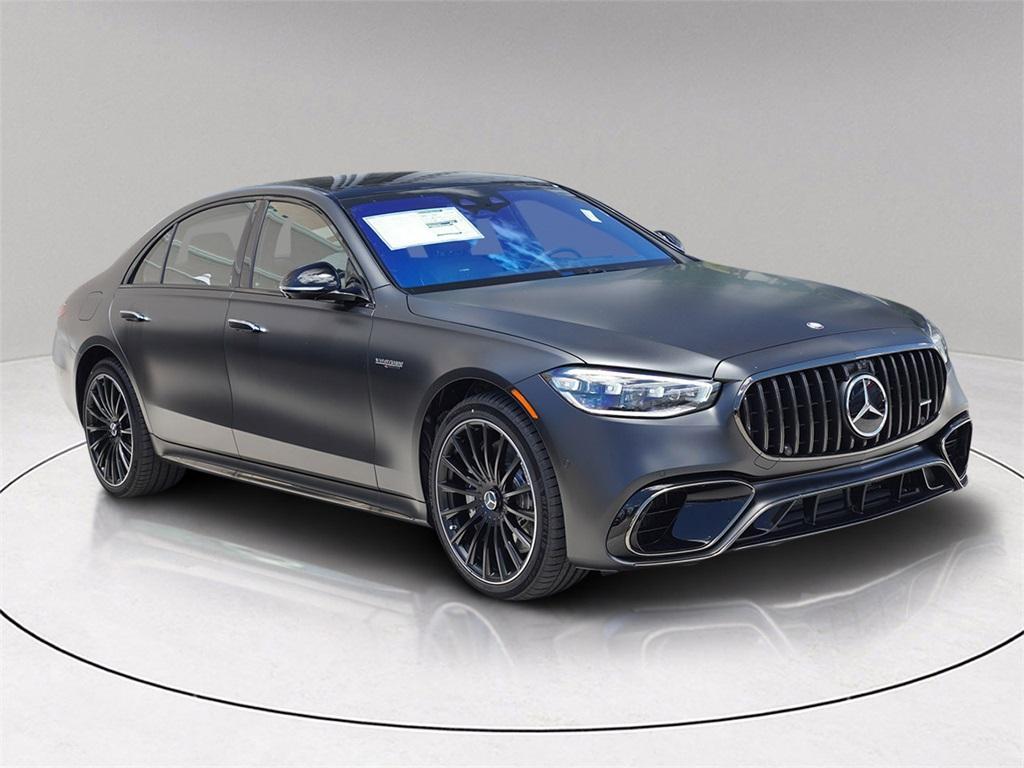 new 2025 Mercedes-Benz AMG S 63 E car, priced at $202,265