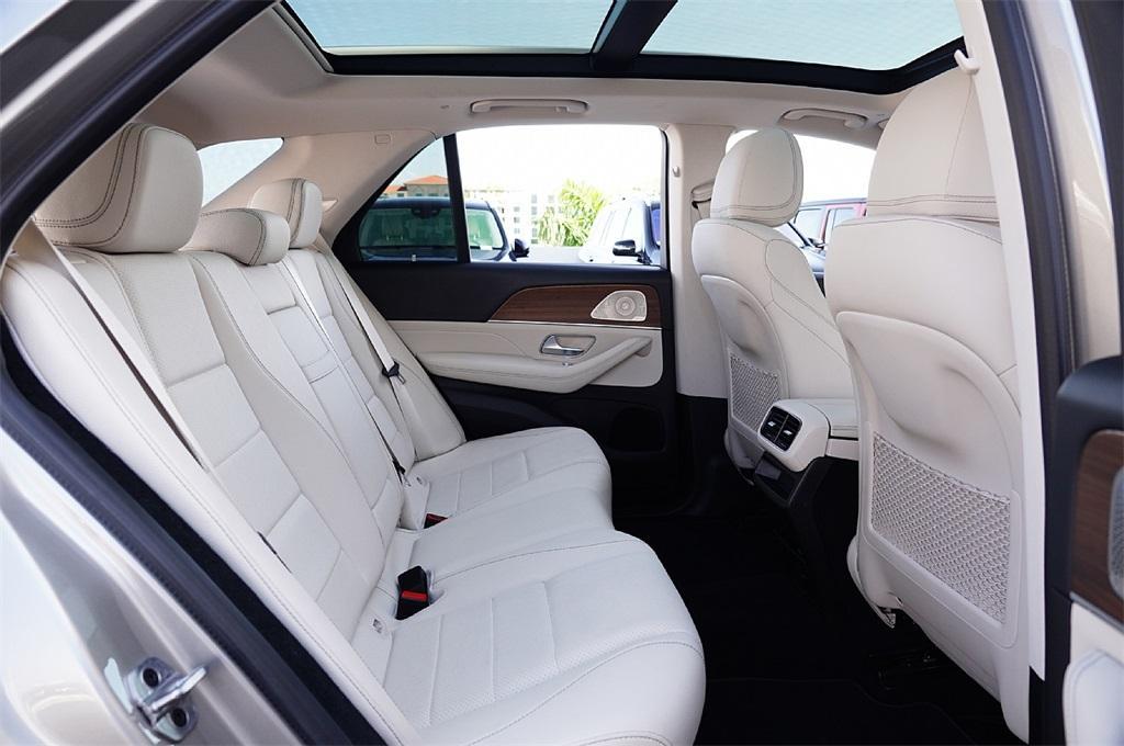used 2022 Mercedes-Benz GLE 350 car, priced at $46,990
