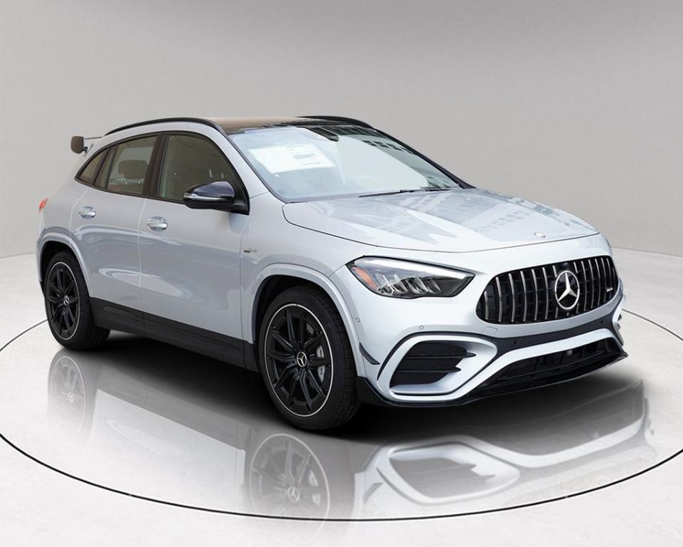 new 2024 Mercedes-Benz AMG GLA 35 car, priced at $54,998