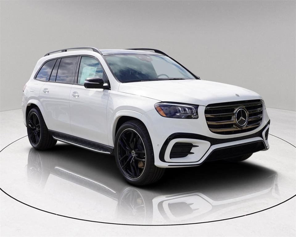 new 2025 Mercedes-Benz GLS 450 car, priced at $101,285