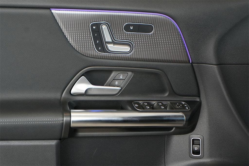 used 2021 Mercedes-Benz GLA 250 car, priced at $26,991