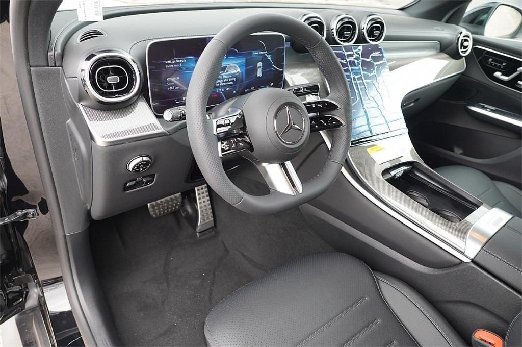 new 2025 Mercedes-Benz GLC 300 car, priced at $50,552