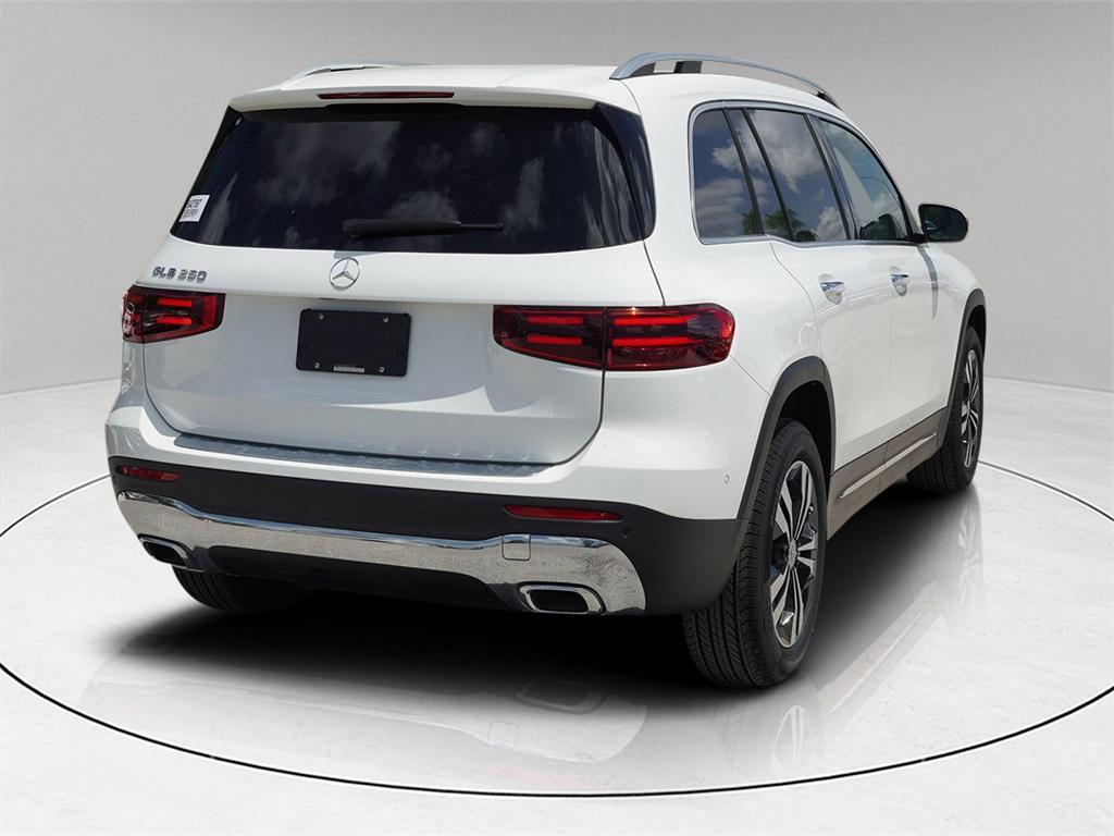 new 2025 Mercedes-Benz GLB 250 car, priced at $40,840