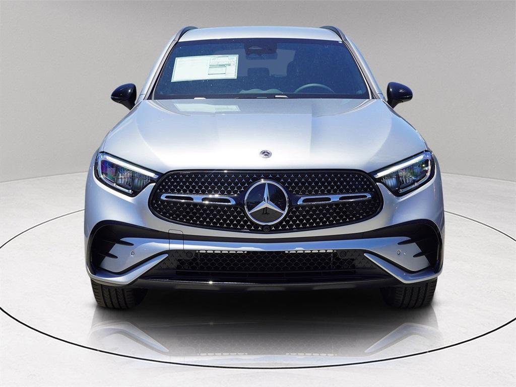 new 2025 Mercedes-Benz GLC 300 car, priced at $52,015