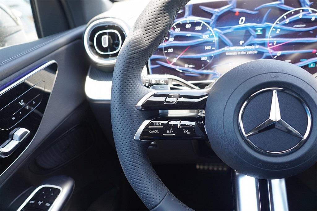 new 2025 Mercedes-Benz GLC 300 car, priced at $52,015