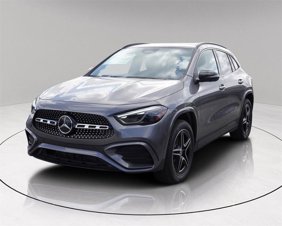 new 2025 Mercedes-Benz GLA 250 car, priced at $54,795