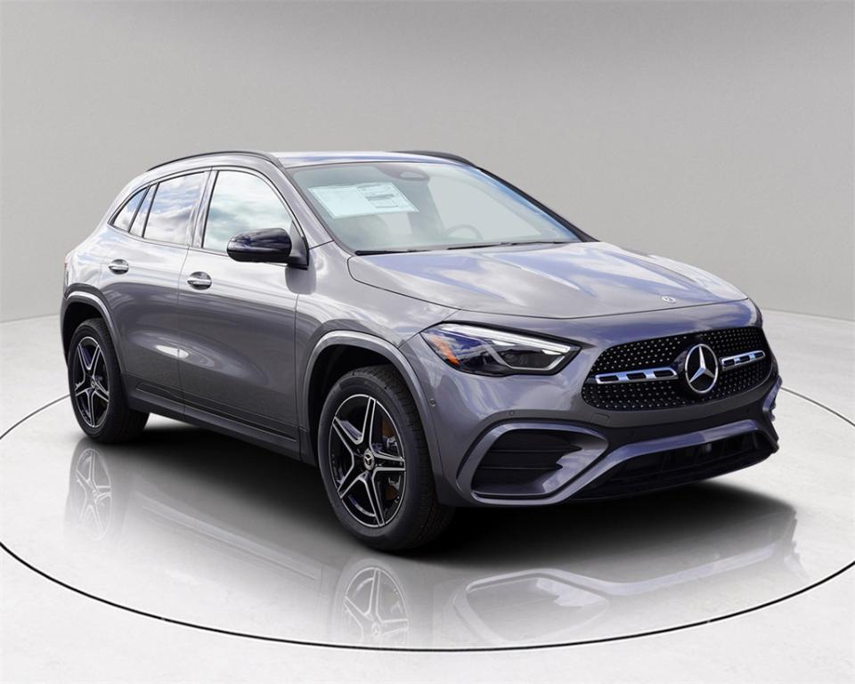 new 2025 Mercedes-Benz GLA 250 car, priced at $54,795