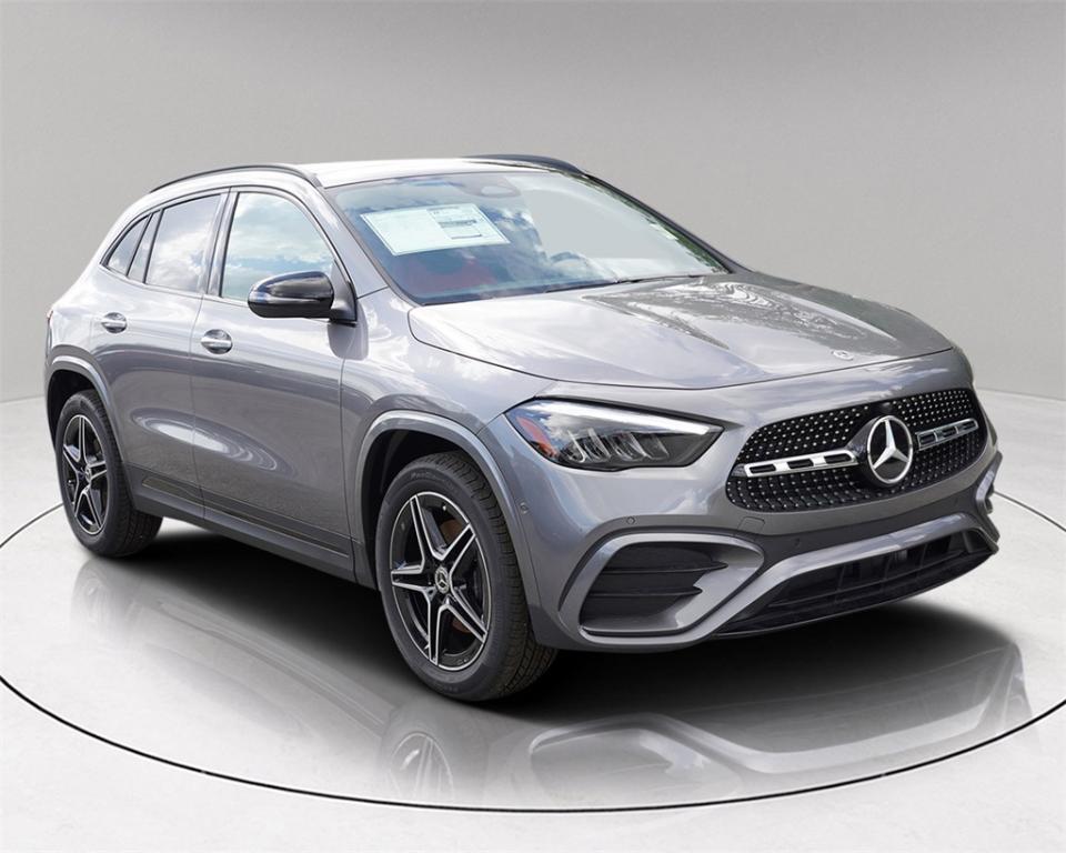 new 2025 Mercedes-Benz GLA 250 car, priced at $53,940