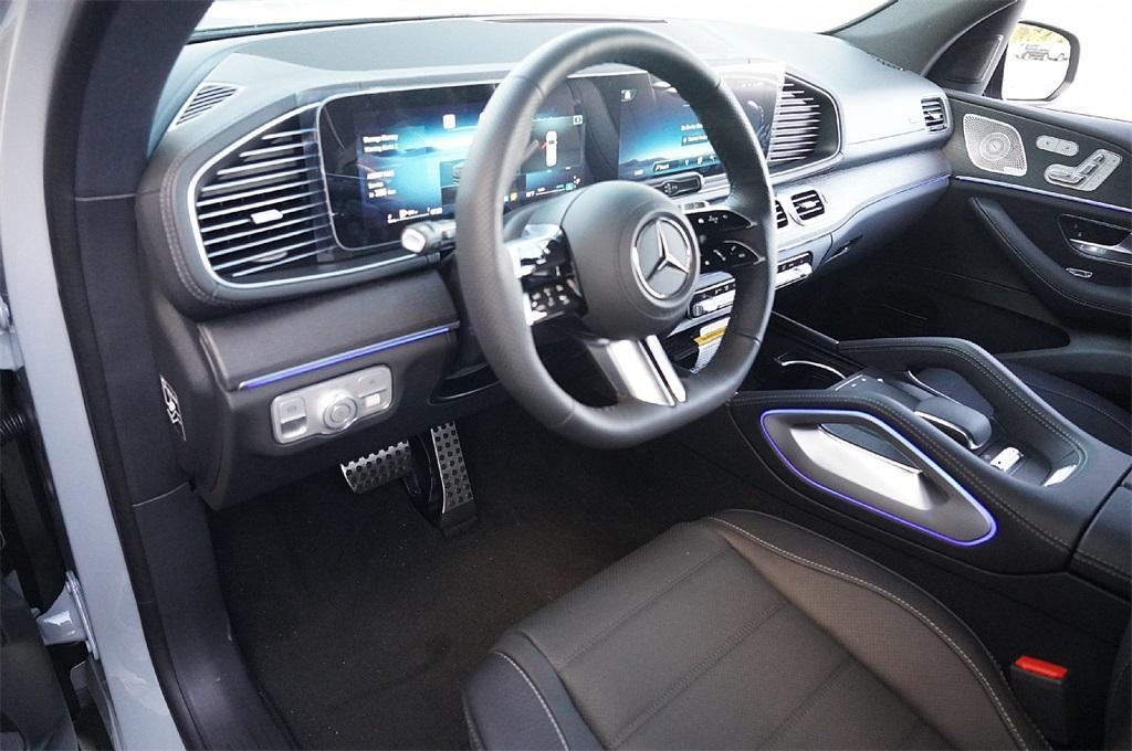 new 2025 Mercedes-Benz GLS 450 car, priced at $95,455