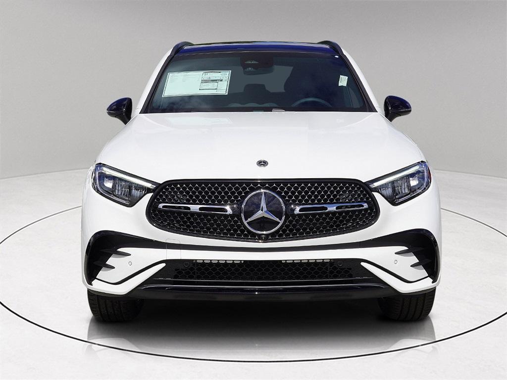 new 2025 Mercedes-Benz GLC 300 car, priced at $54,407