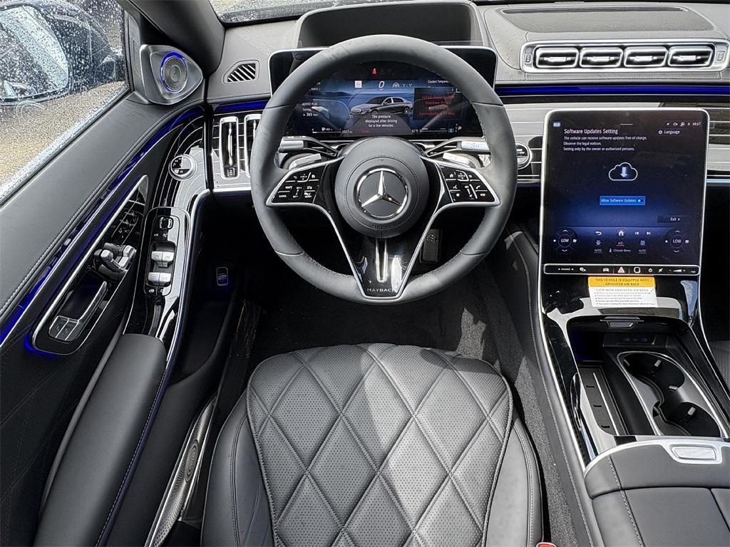 new 2025 Mercedes-Benz Maybach S 580 car, priced at $213,449