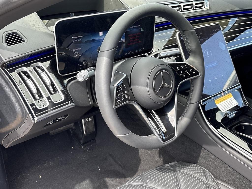 new 2025 Mercedes-Benz Maybach S 580 car, priced at $213,449