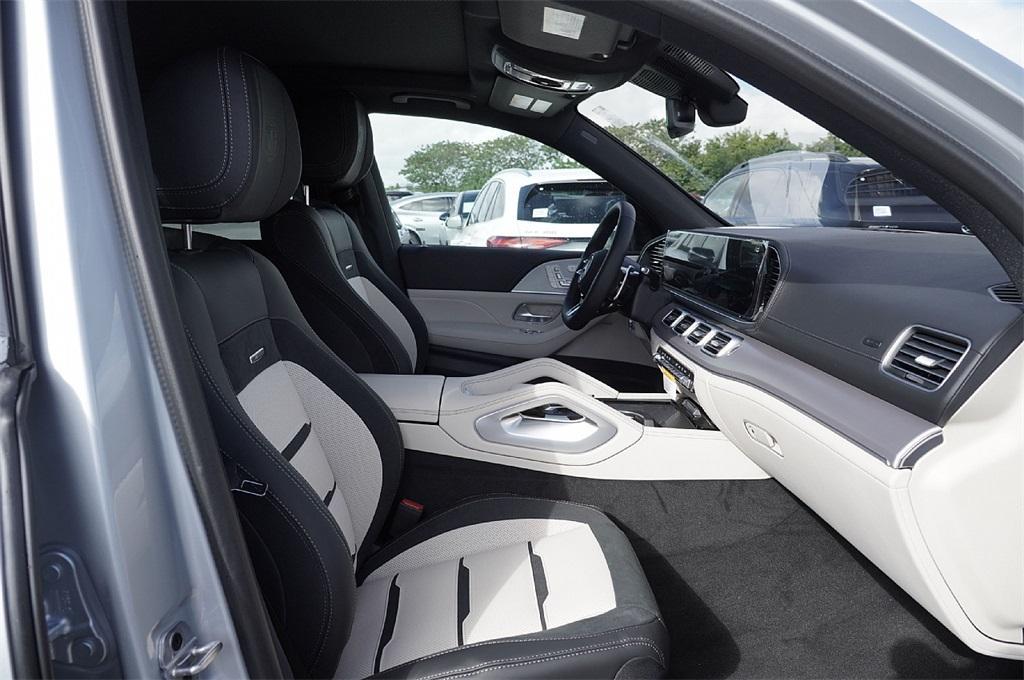 new 2026 Mercedes-Benz AMG GLE 53 car, priced at $100,177