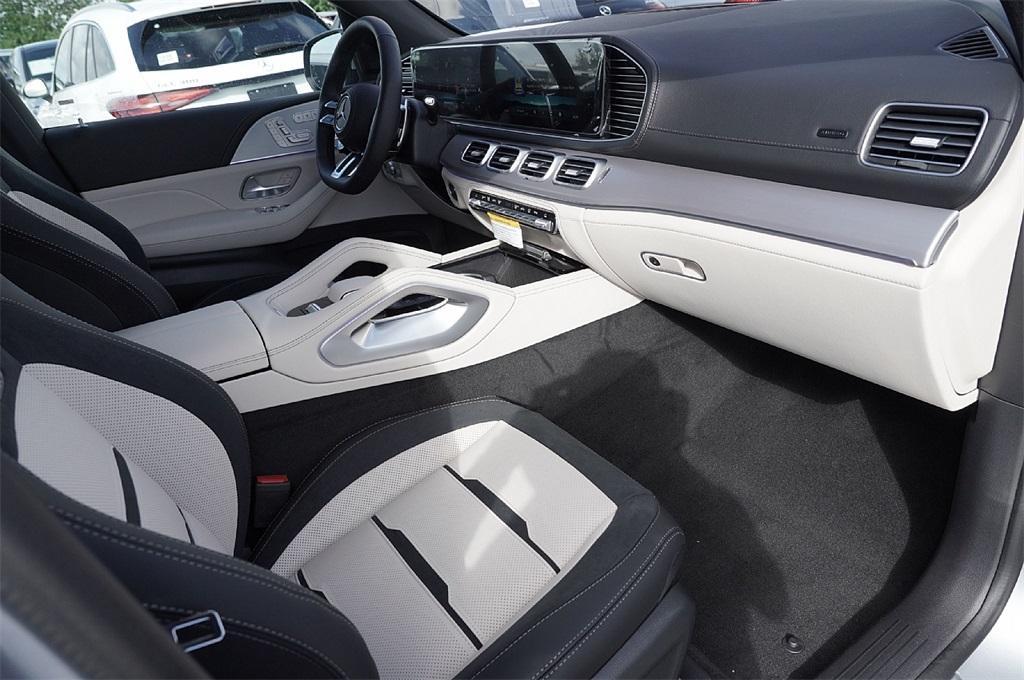 new 2026 Mercedes-Benz AMG GLE 53 car, priced at $100,177