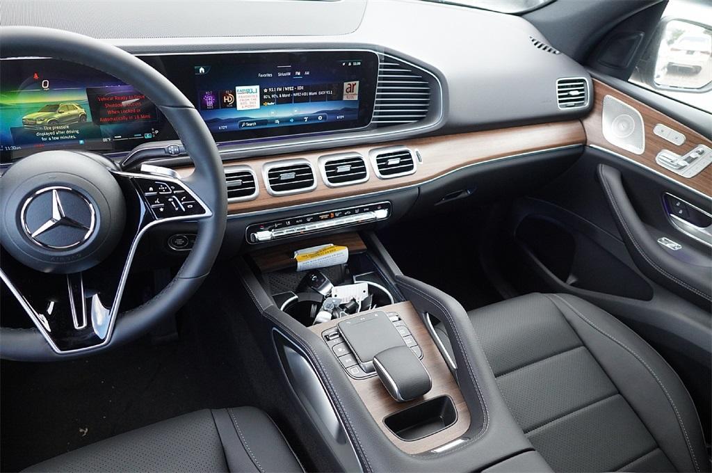 new 2025 Mercedes-Benz GLE 350 car, priced at $67,553