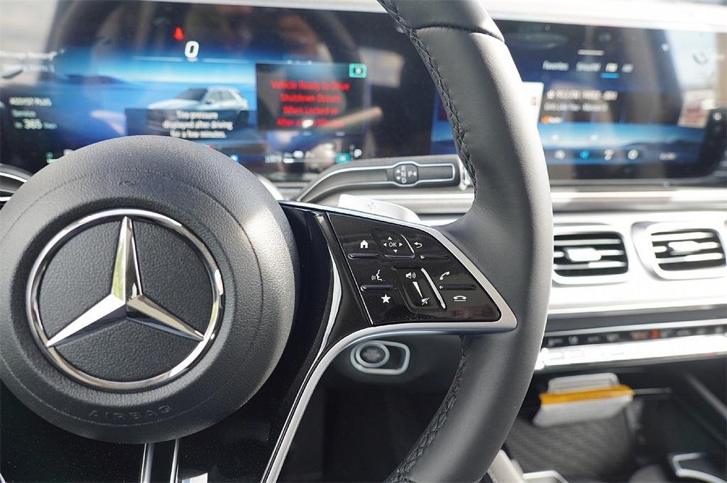 new 2025 Mercedes-Benz GLE 450e car, priced at $74,867
