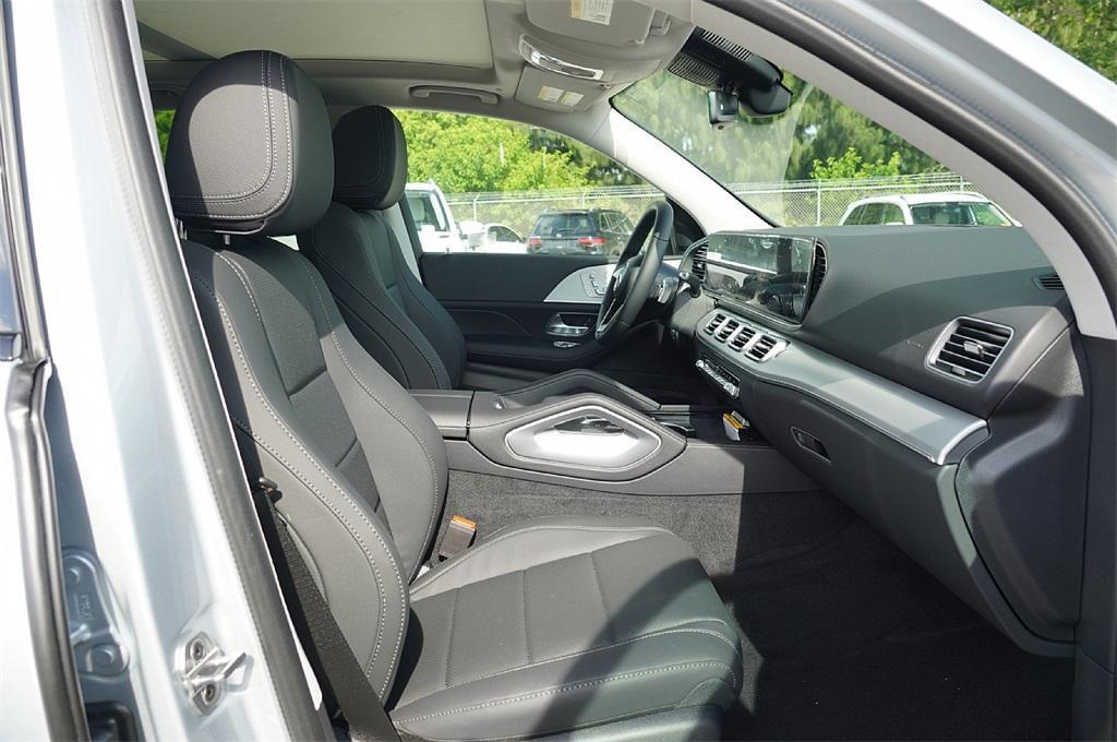 new 2025 Mercedes-Benz GLE 450e car, priced at $74,867