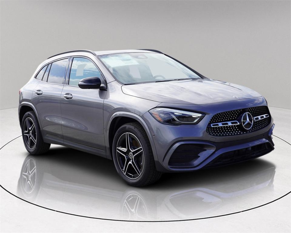 new 2025 Mercedes-Benz GLA 250 car, priced at $54,090