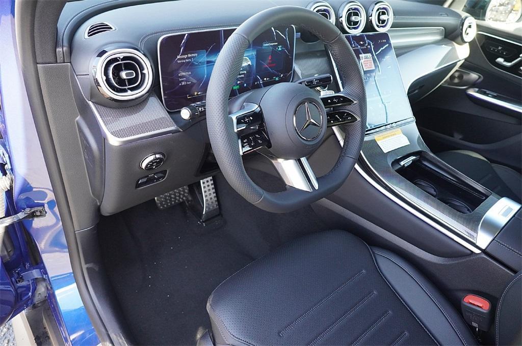 new 2025 Mercedes-Benz GLC 350e car, priced at $63,059