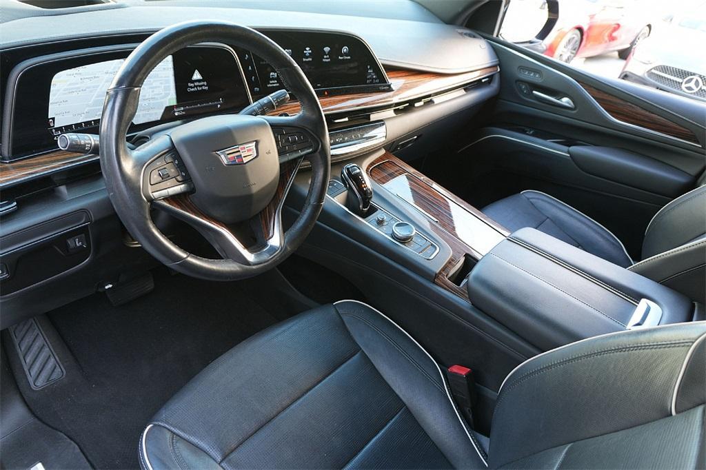 used 2021 Cadillac Escalade ESV car, priced at $57,294