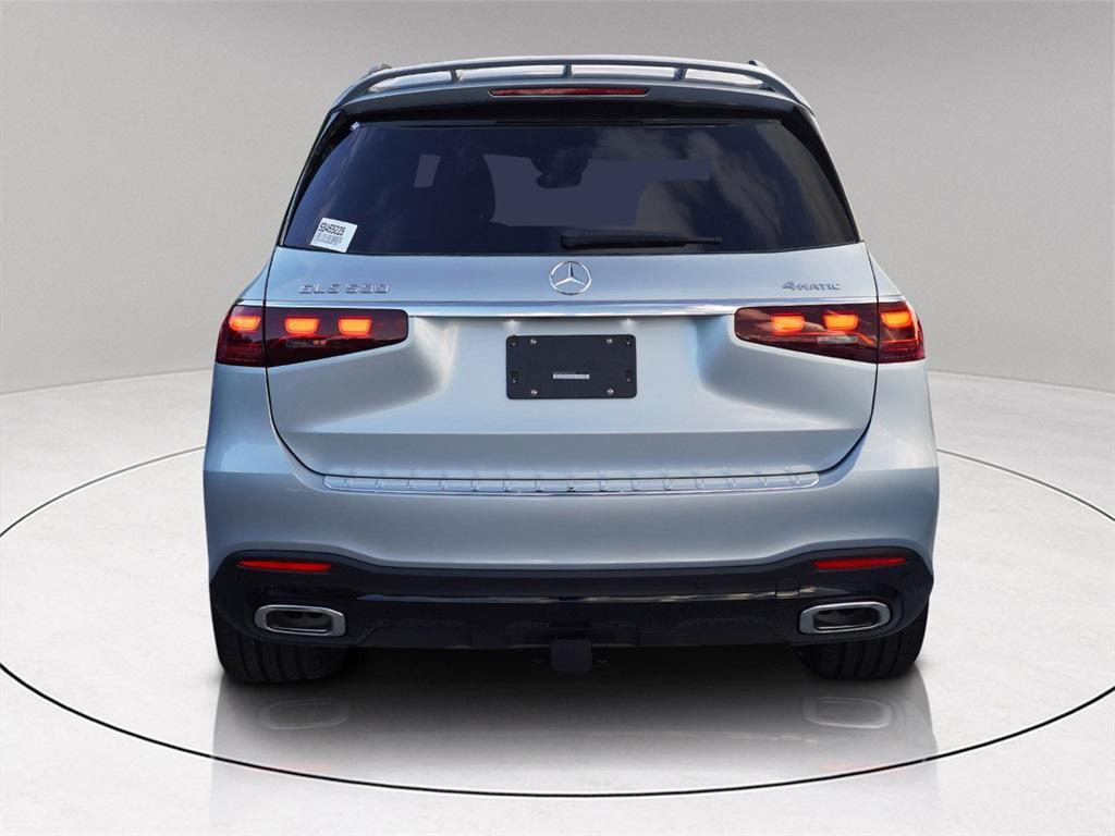 new 2025 Mercedes-Benz GLS 580 car, priced at $116,072