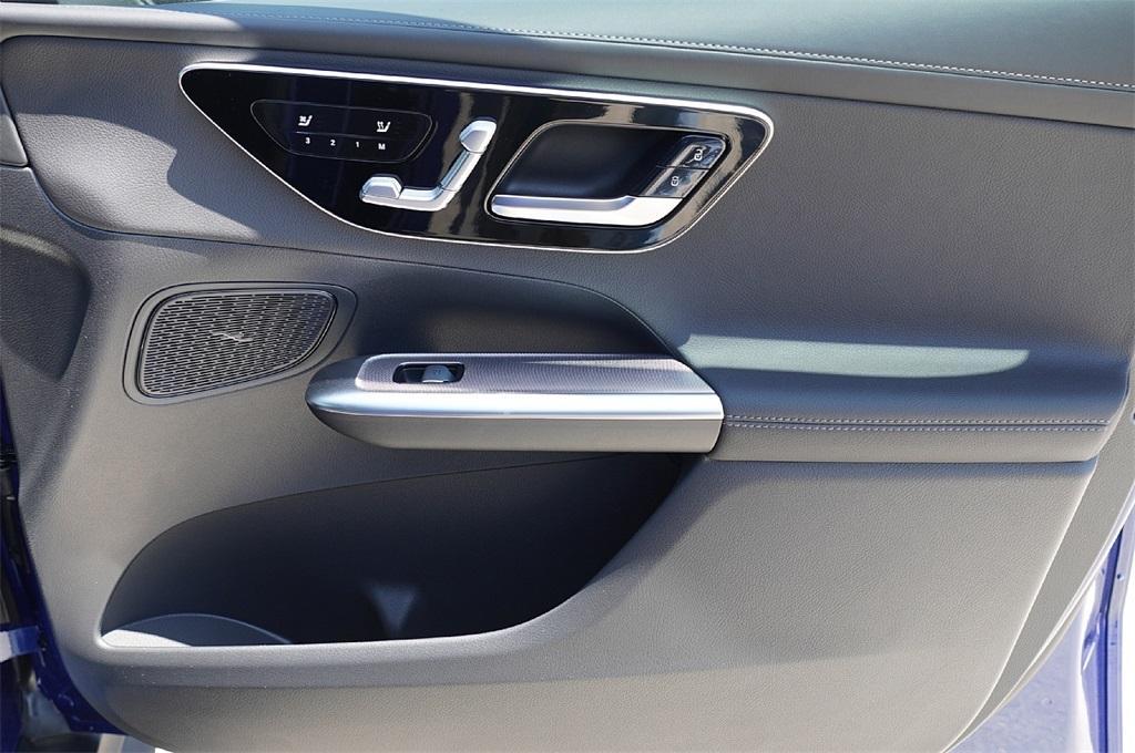 new 2025 Mercedes-Benz GLC 350e car, priced at $62,964