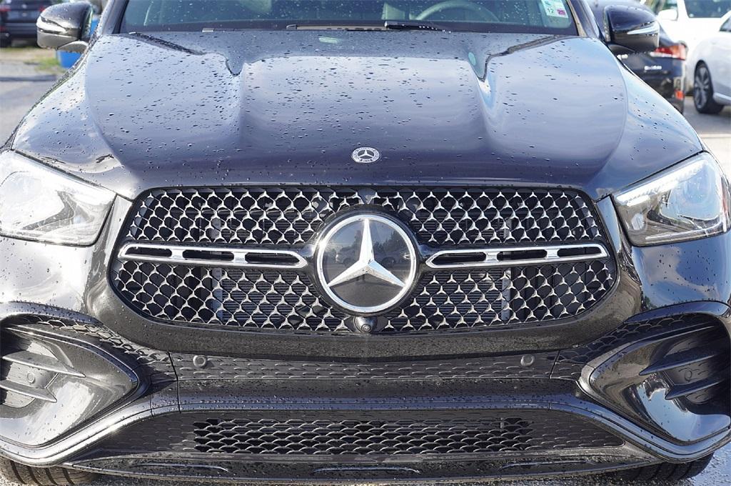 new 2025 Mercedes-Benz GLE 450 car, priced at $80,245