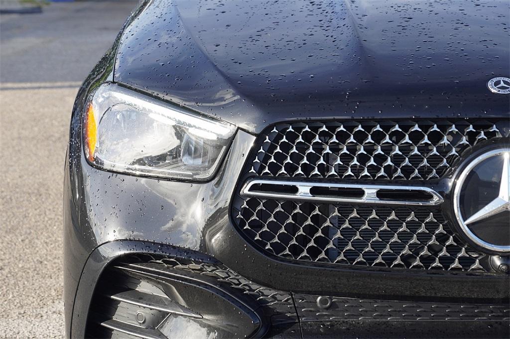 new 2025 Mercedes-Benz GLE 450 car, priced at $80,245