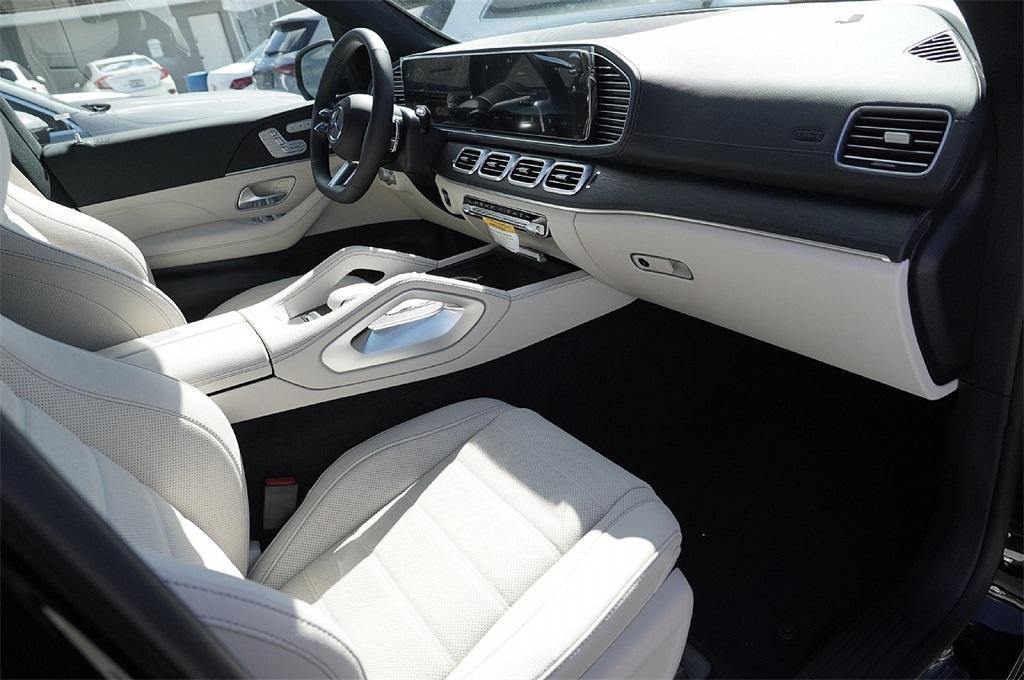 new 2026 Mercedes-Benz GLS 450 car, priced at $93,810