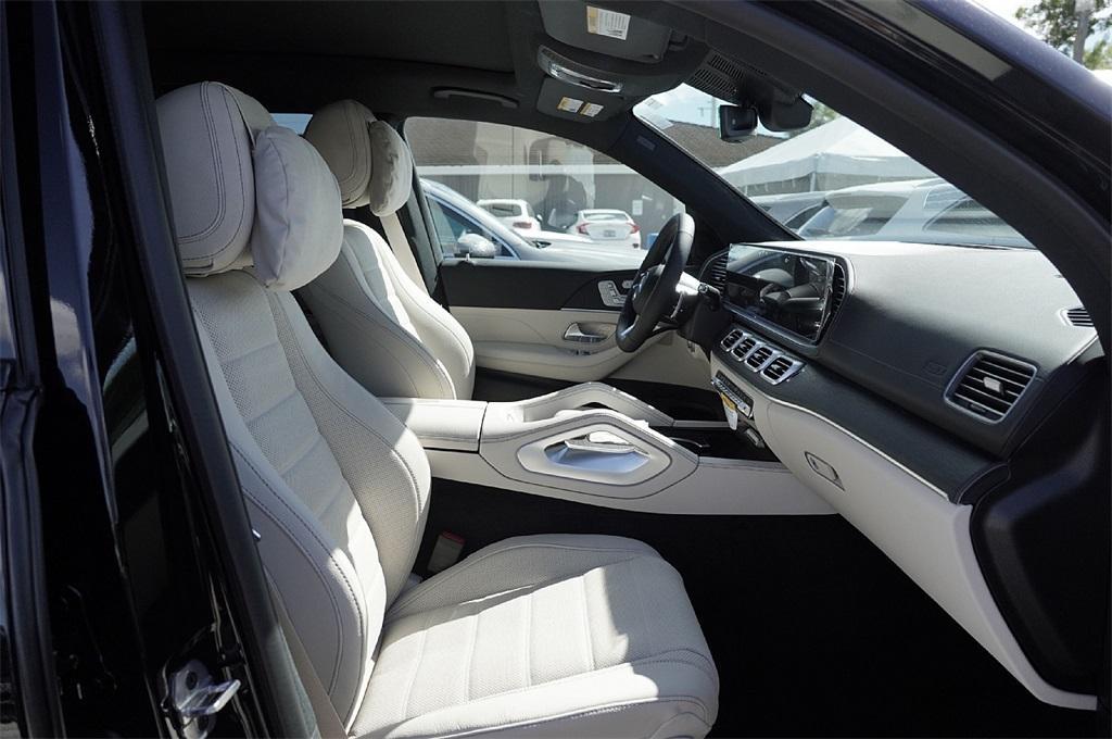new 2026 Mercedes-Benz GLS 450 car, priced at $93,810