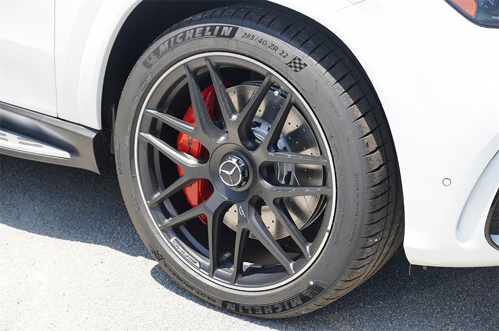 new 2025 Mercedes-Benz AMG GLE 63 car, priced at $139,552