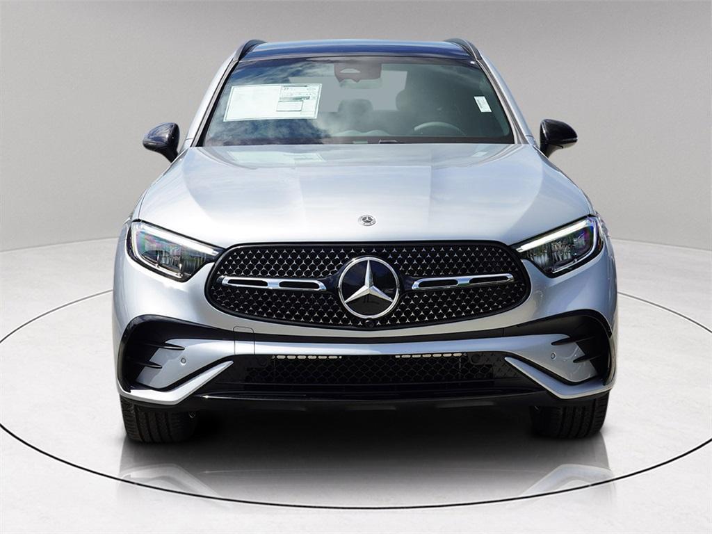 new 2025 Mercedes-Benz GLC 300 car, priced at $54,038