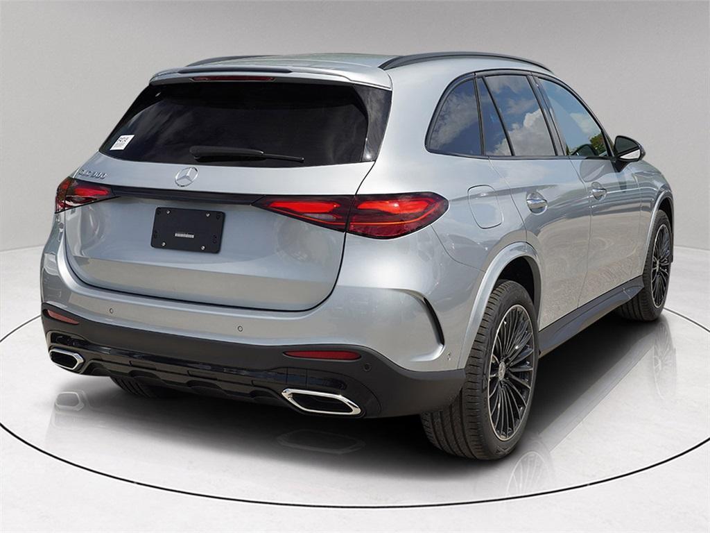 new 2025 Mercedes-Benz GLC 300 car, priced at $54,038